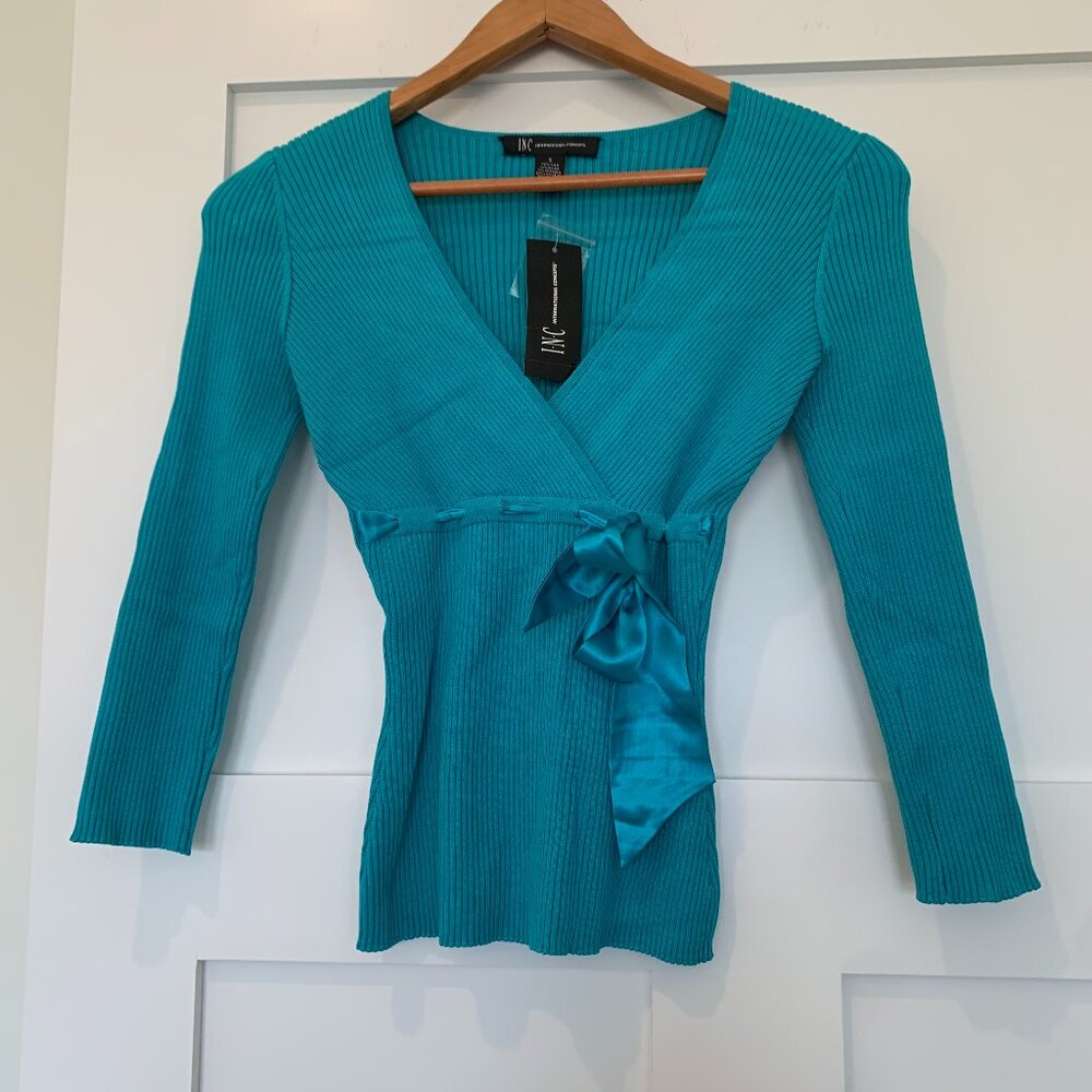 INC International Concepts Knit Top Size Small Turquoise with bow detail